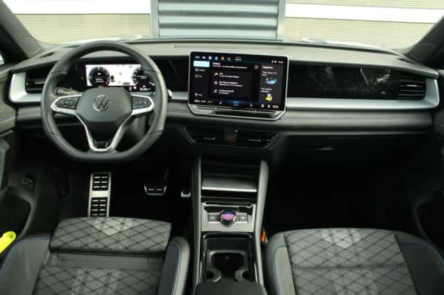 Volkswagen Tayron (2025) thumbnail 5