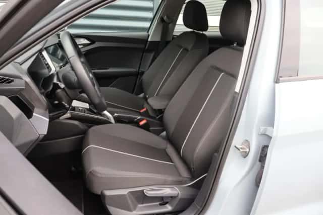 Audi A1 (2024) thumbnail 4