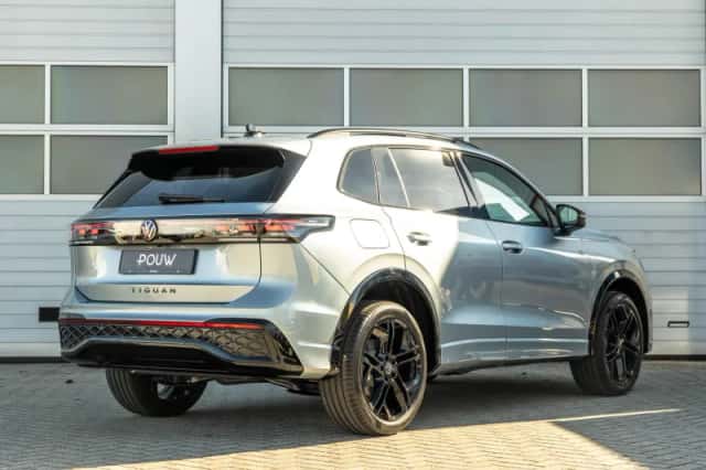 Volkswagen Tiguan (2026) thumbnail 2
