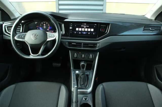 Volkswagen Polo (2024) thumbnail 5
