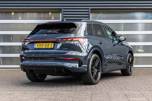 Audi Q4 e-tron (2026) thumbnail 2