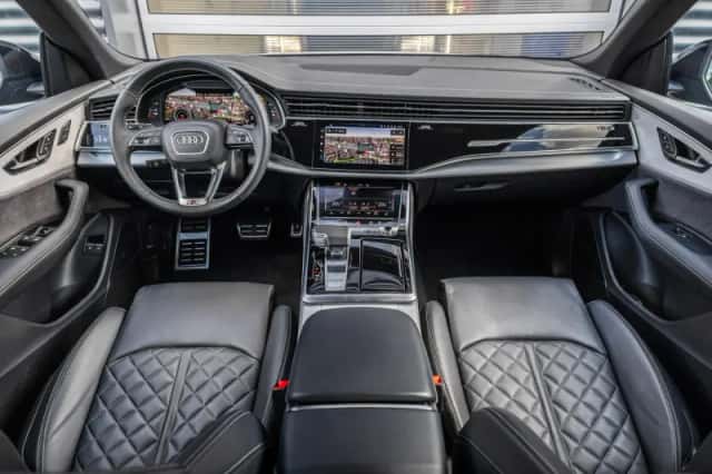 Audi Q8 (2025) thumbnail 5