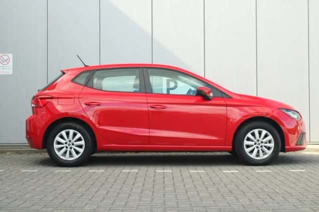 SEAT Ibiza (2022) thumbnail 3