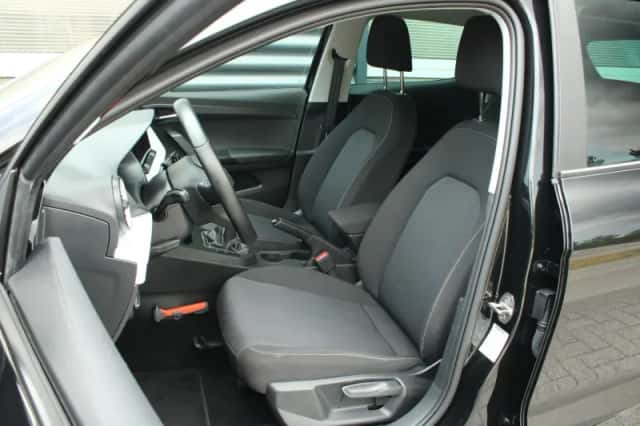 SEAT Ibiza (2023) thumbnail 4