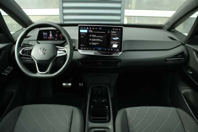 Volkswagen ID.3 (2026) thumbnail 5