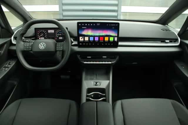 Volkswagen ID.3 (2026) thumbnail 5