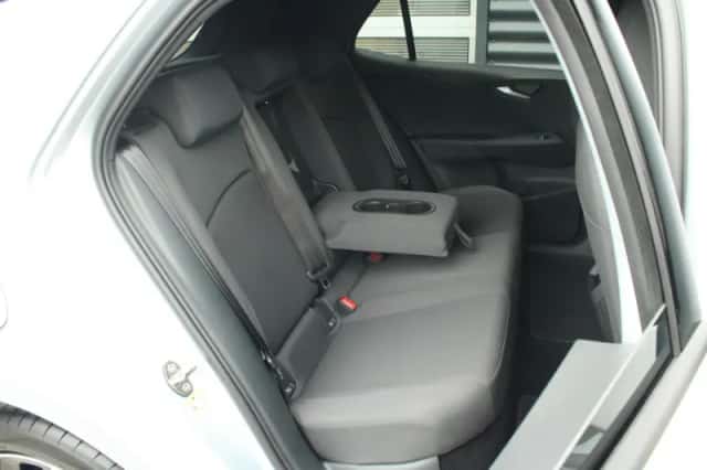 Volkswagen ID.3 (2026) thumbnail 6