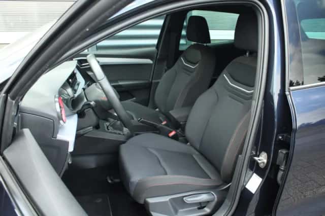 SEAT Ibiza (2022) thumbnail 4