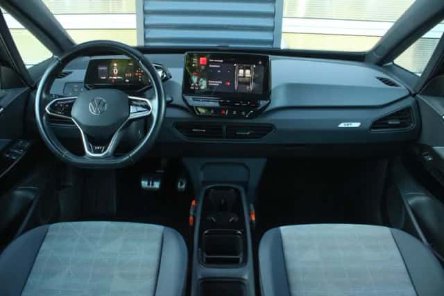 Volkswagen ID.3 (2020) thumbnail 5