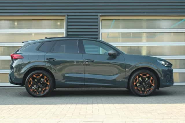 CUPRA Terramar (2024) thumbnail 3