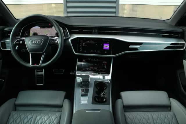 Audi A6 (2023) thumbnail 5
