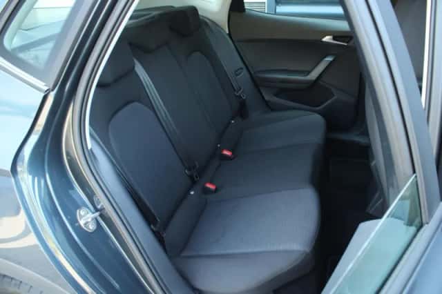 SEAT Arona (2025) thumbnail 6