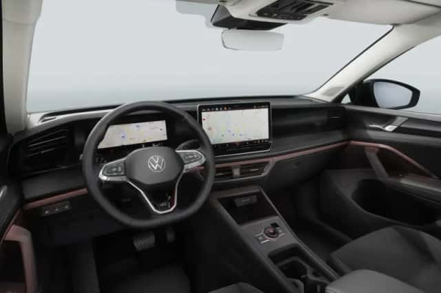 Volkswagen Tiguan (2026) thumbnail 5