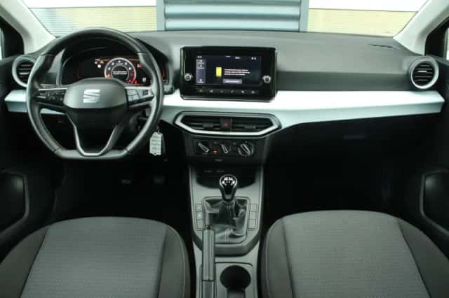 SEAT Ibiza (2024) thumbnail 5