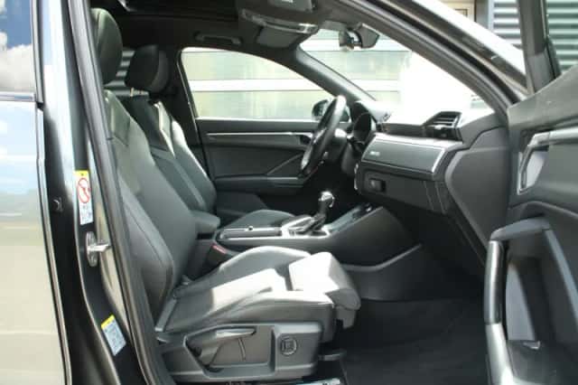Audi Q3 (2024) thumbnail 4