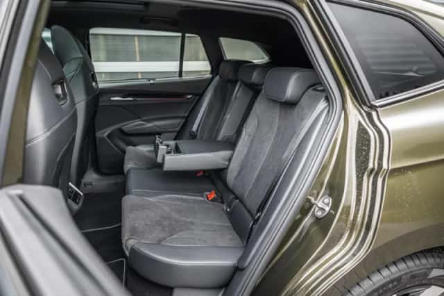 Škoda Enyaq (2025) thumbnail 6