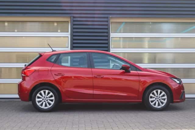 SEAT Ibiza (2023) thumbnail 3