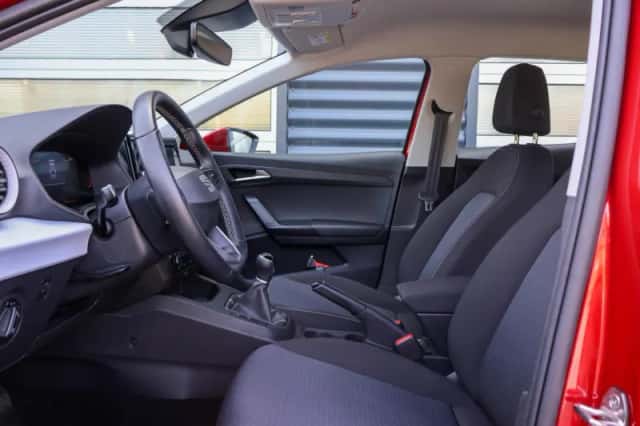 SEAT Ibiza (2023) thumbnail 4