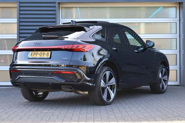 Audi Q5 (2025) thumbnail 2