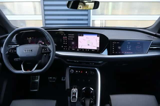 Audi Q5 (2025) thumbnail 5