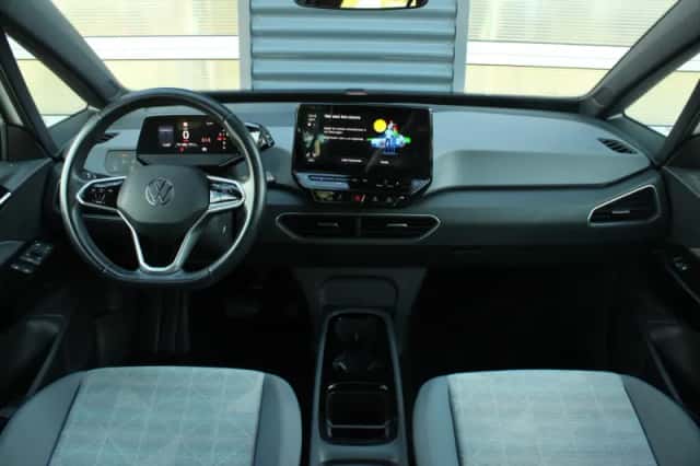 Volkswagen ID.3 (2022) thumbnail 5
