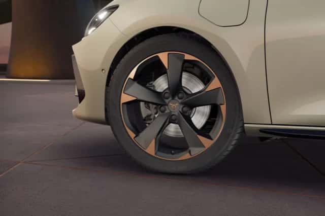 CUPRA Leon Sportstourer (2026) thumbnail 5