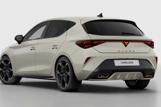 CUPRA Leon (2026) thumbnail 4