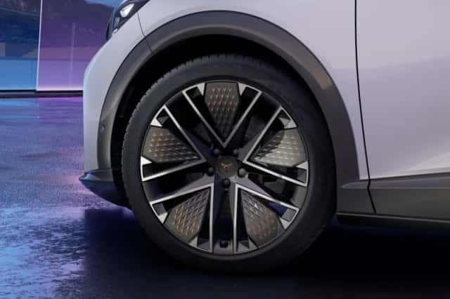 CUPRA Tavascan (2026) thumbnail 5