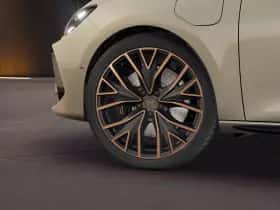 CUPRA Leon (2026) thumbnail 5