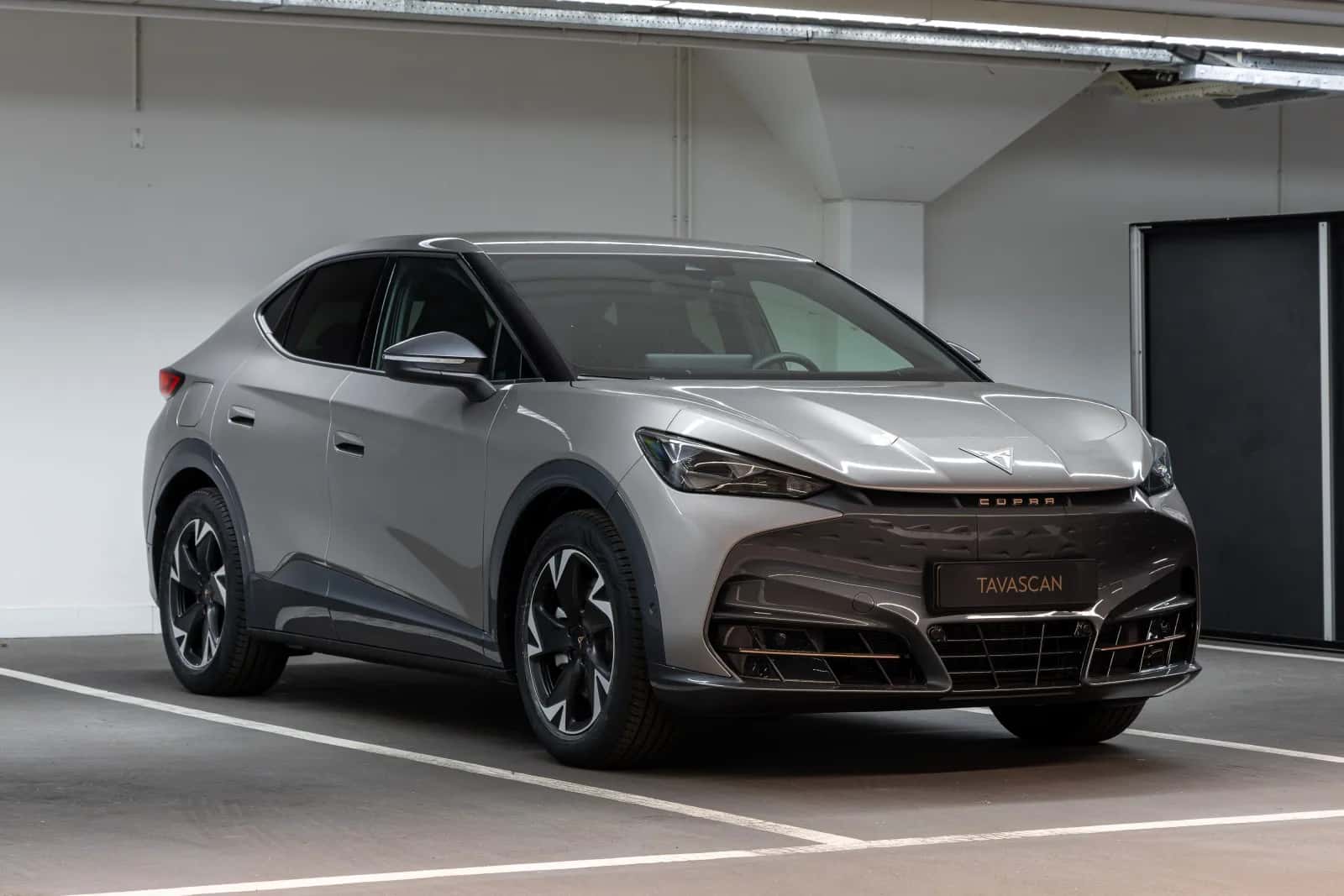 CUPRA Tavascan (2026) — foto 1