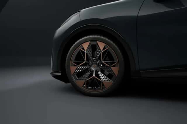 CUPRA Raval (2026) thumbnail 5