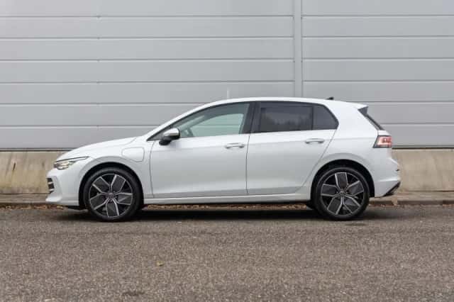Volkswagen Golf (2026) thumbnail 12