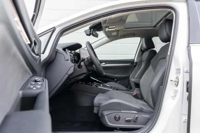 Volkswagen Golf (2026) thumbnail 13