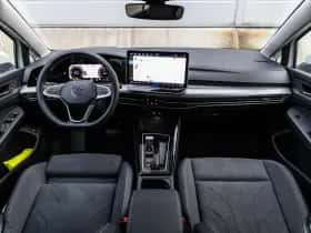 Volkswagen Golf (2026) thumbnail 5
