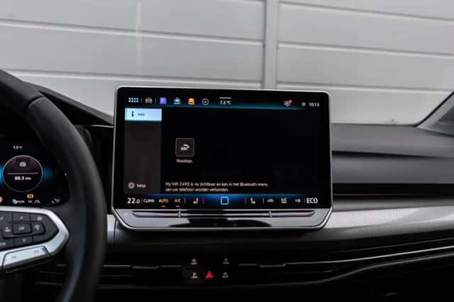 Volkswagen Golf (2026) thumbnail 41