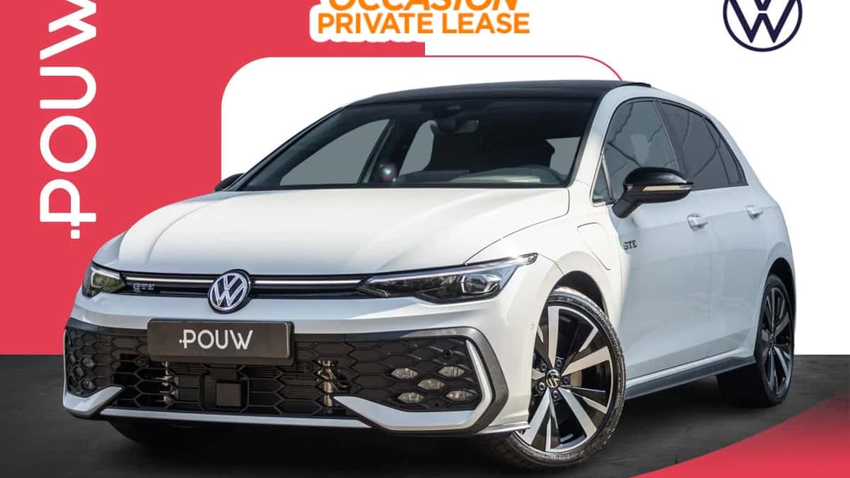 Volkswagen Golf (2025) — foto 1