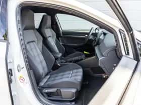 Volkswagen Golf (2025) thumbnail 15