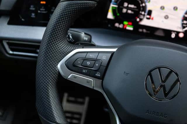 Volkswagen Golf (2025) thumbnail 24