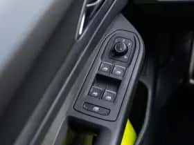 Volkswagen Golf (2025) thumbnail 31
