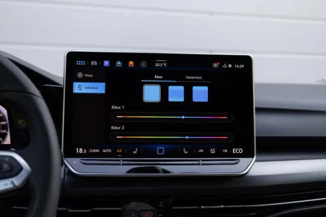 Volkswagen Golf (2025) thumbnail 39