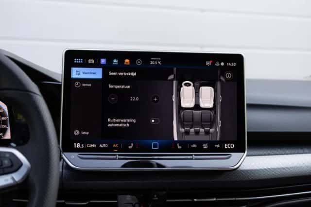 Volkswagen Golf (2025) thumbnail 40