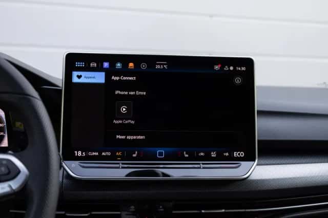 Volkswagen Golf (2025) thumbnail 41
