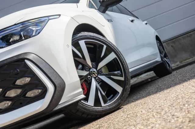 Volkswagen Golf (2025) thumbnail 44