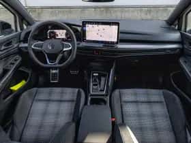 Volkswagen Golf (2025) thumbnail 6