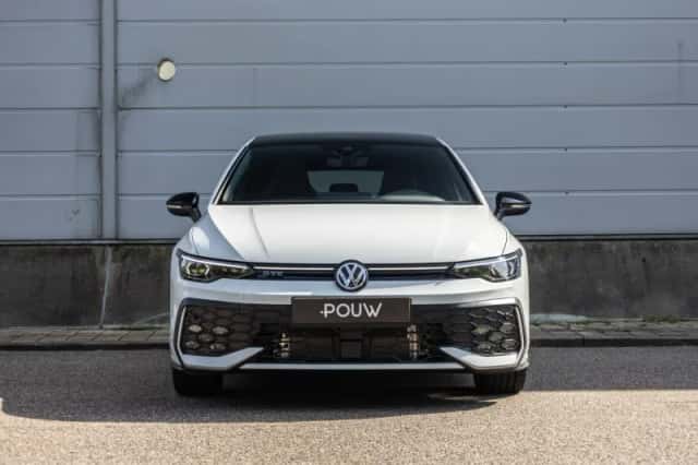 Volkswagen Golf (2025) thumbnail 7