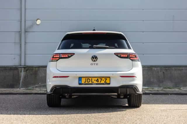 Volkswagen Golf (2025) thumbnail 10
