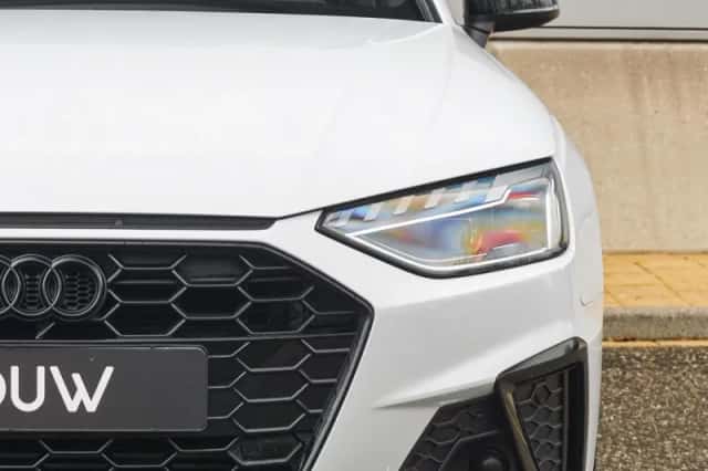 Audi A4 (2022) thumbnail 9