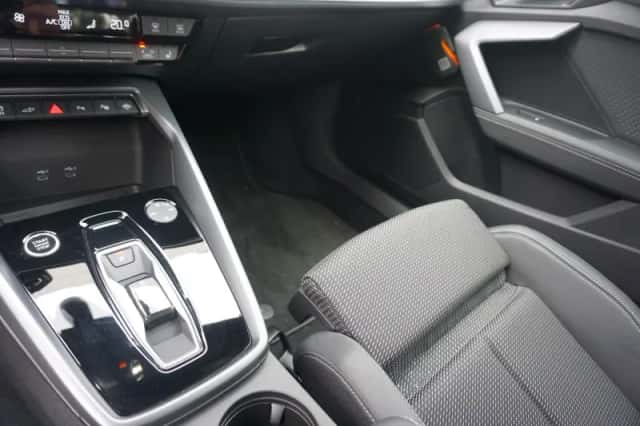 Audi A3 (2025) thumbnail 24