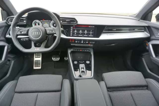 Audi A3 (2025) thumbnail 5