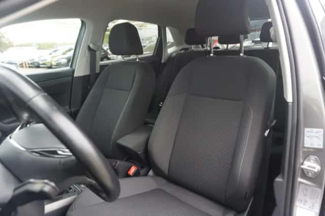Volkswagen Polo (2021) thumbnail 4